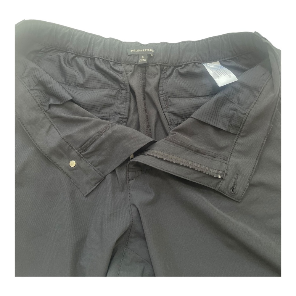 Banana Republic Men's Comfort Flat Front Shorts Black size 36 golf fast dry - Picture 5 of 12